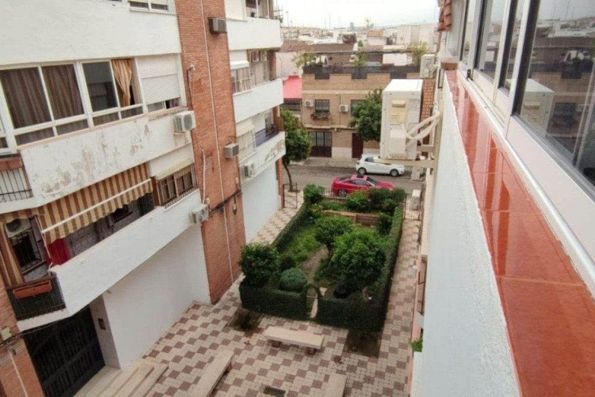 Продажа квартиры на Кампо-де-ла-Вердад, Дистри́кт Кампо де ла Верда́д
photo 5