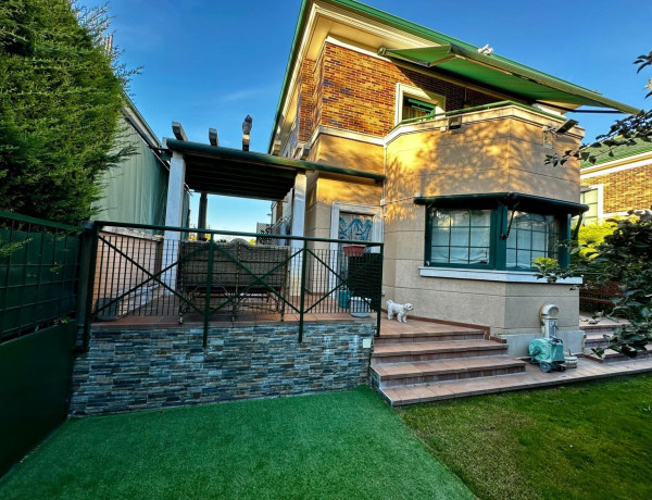 Chalet independiente en venta en  Covaresa - Parque Alameda , Valladolid photo 3