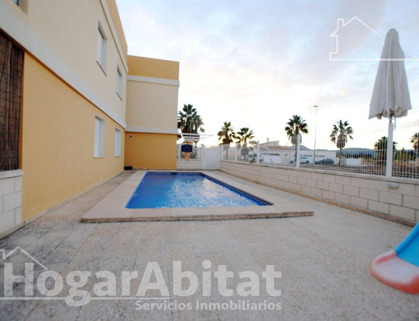 Semi-detached house for sale in  Platja de Oliva , Oliva photo 2