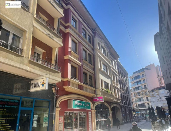 Piso en venta en Centro Ciudad , León photo 1