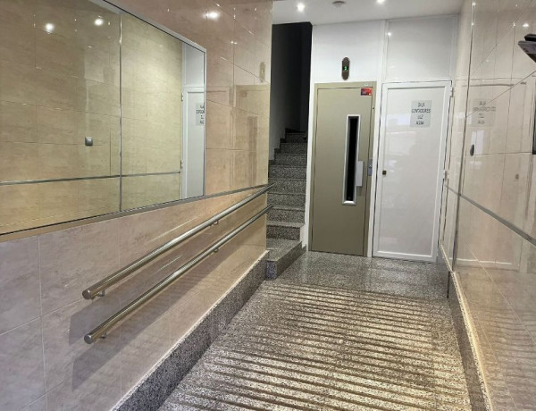 Продажа квартиры в  Calle Luis Badía, Albacete photo 1