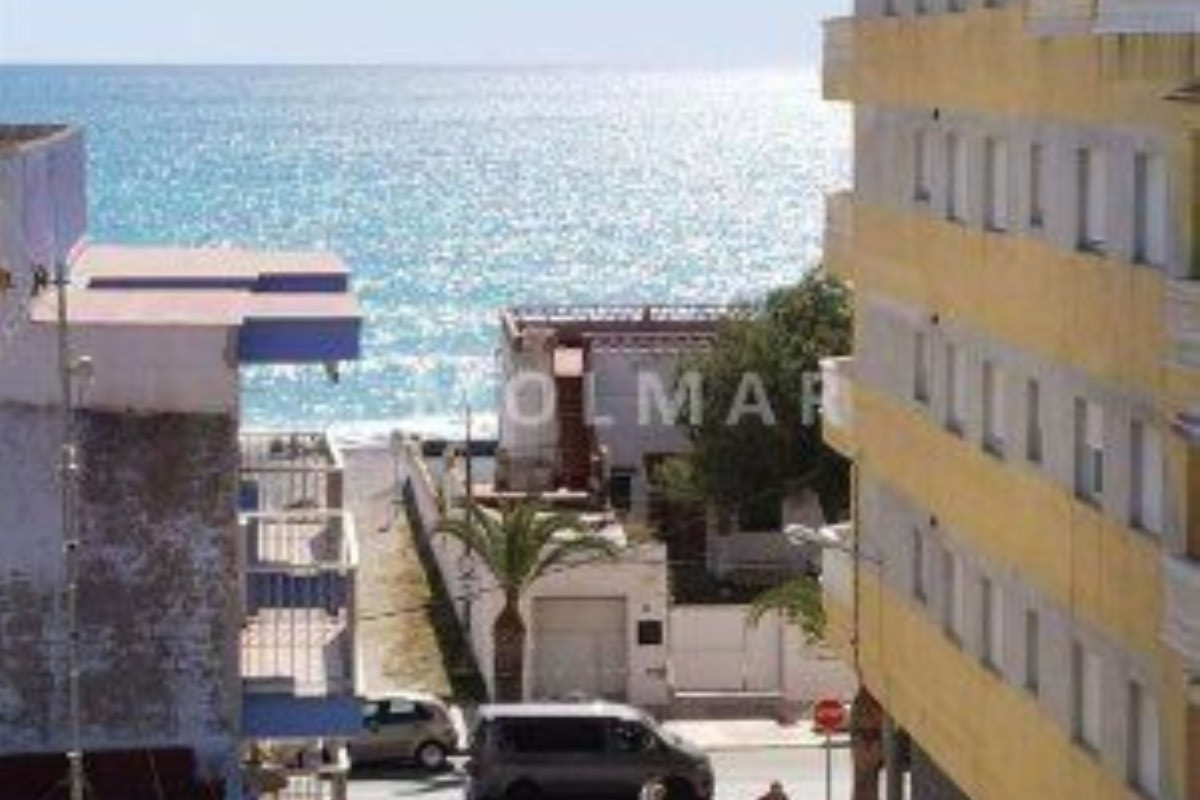 Venta de duplex en Calle EDUARDO DATO, Moncófar photo 1