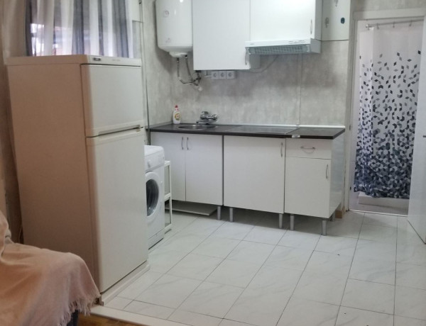Apartment for sale in  Calle Amancio Ruiz Capillas, 17, Torrelavega photo 3
