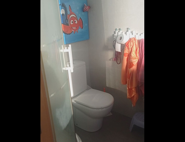 Chalet independiente en venta en Calle Olagibel, 54, Vitoria-Gasteiz photo 1