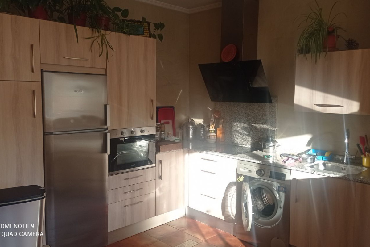 Sprzedaż niezależnego domku jednorodzinnego w Calle Olagibel, 54, Vitoria-Gasteiz photo 2