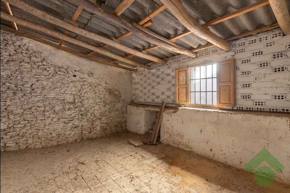 Venta de chalet adosado en , Gojar photo 3