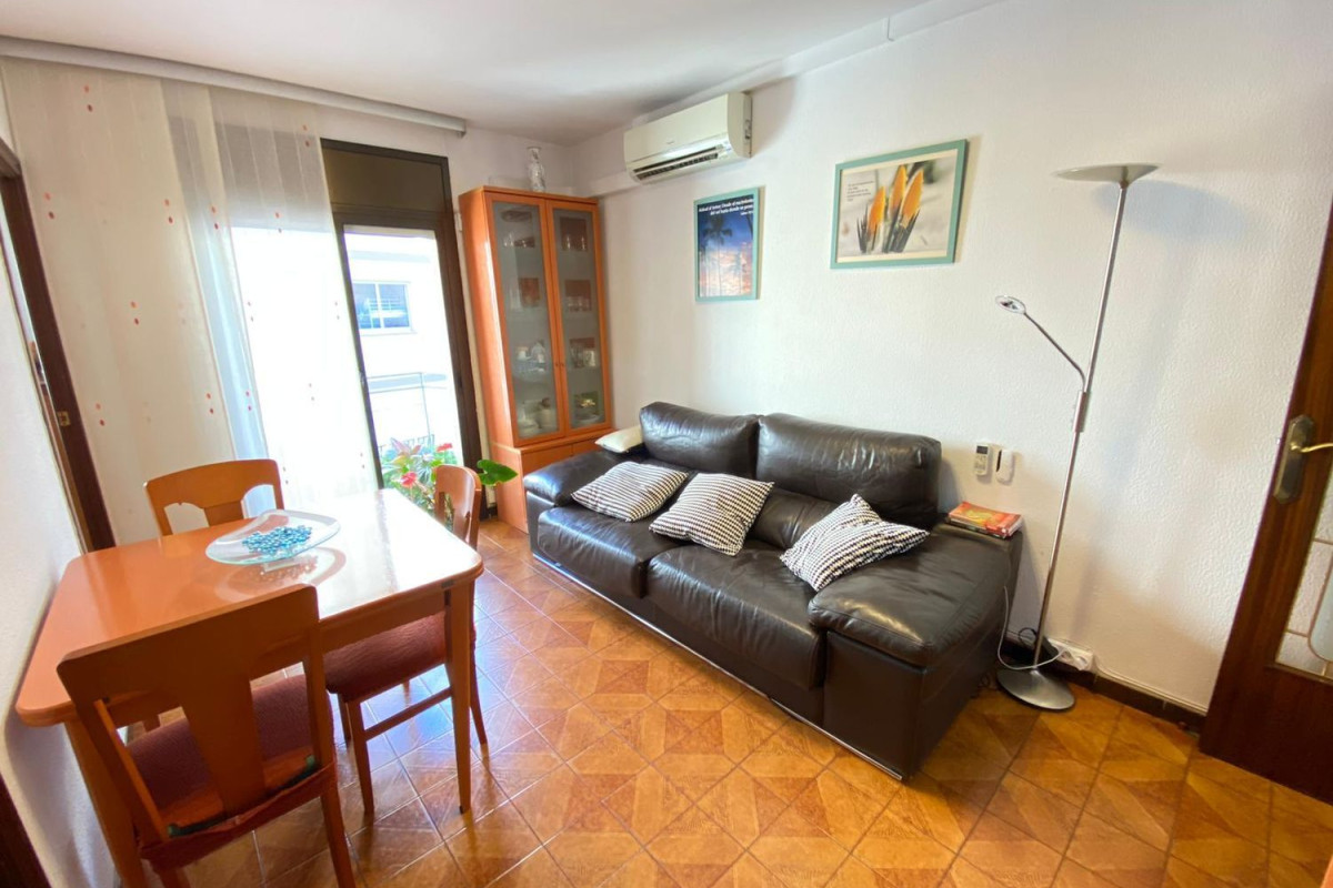 Venta de piso en Can Serra - Pubilla Cases, Hospitalet de Llobregat
 photo 2