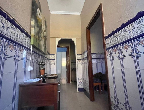 Semi-detached house for sale in Calle Martín Galindo , Melilla photo 1