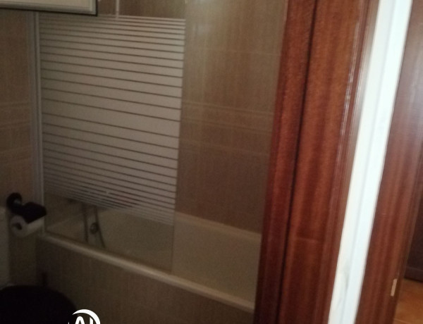 Chalet independiente en venta en , Chiloeches photo 3