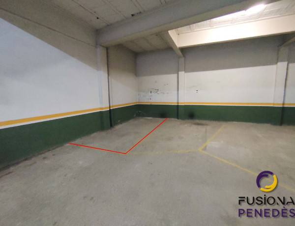 Garaje en venta en  Poble Nou , Vilafranca del Penedès photo 4