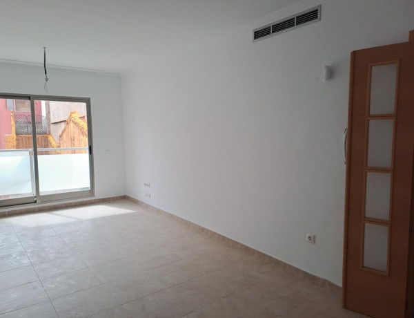 Piso en venta en  Teruel, Castellón de la Plana / Castello de la Plana photo 2