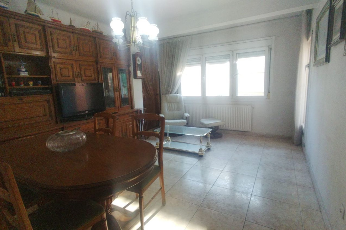 Sprzedaż mieszkania w Avenida de Rafael Casanova, Mollet del Vallès
 photo 2
