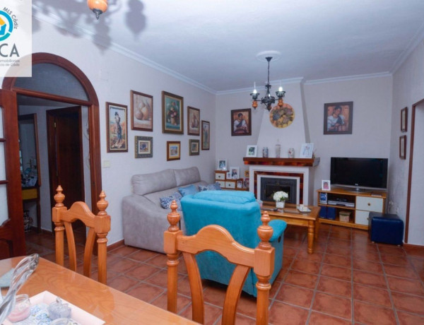 Detached villa for sale in Saladillo - La Piñera , Algeciras thumbnail 1