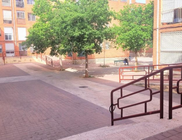 Piso en venta en Plaza ABENOJAR, 1, Puertollano photo 1