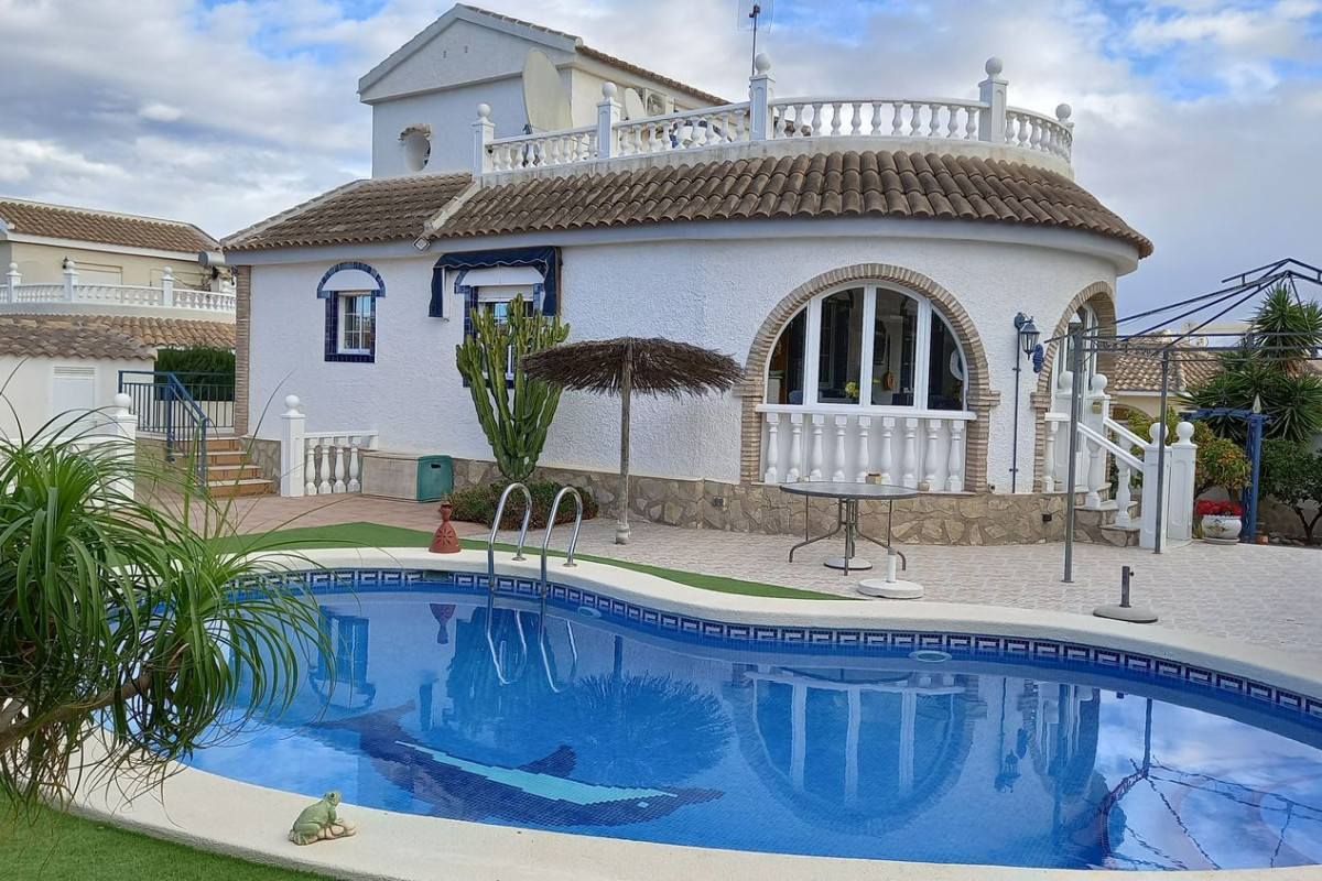 Venta de chalet independiente en Calle Beas del Segura, 557, Mazarrón
 photo 2