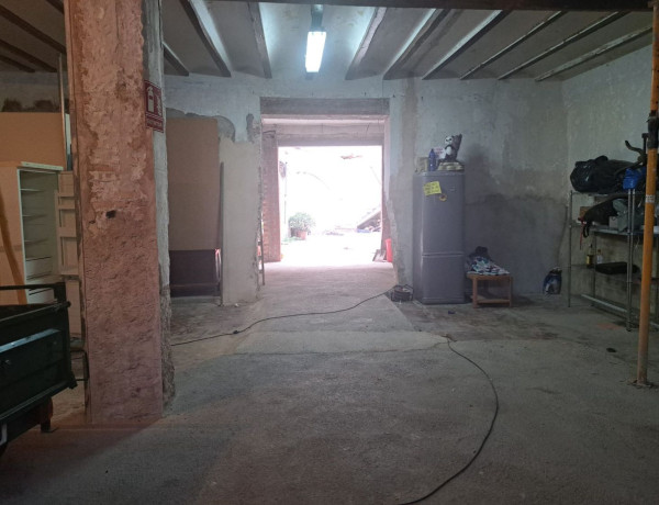 Casa de pueblo en venta en Buñol thumbnail 1
