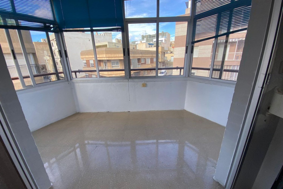 Venta de bajo en Centro, Águilas
photo 1