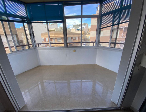 Bajo en venta en Centro , Águilas photo 1