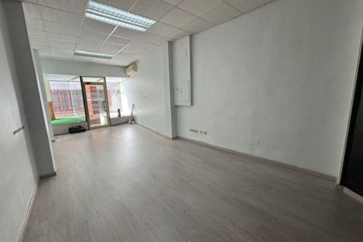 Недвижимость на продажу и в аренду в Испании photo 2