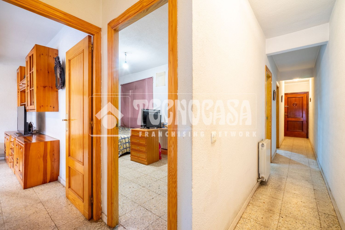 Sale of apartment in Center, Colmenar Viejo
photo 5