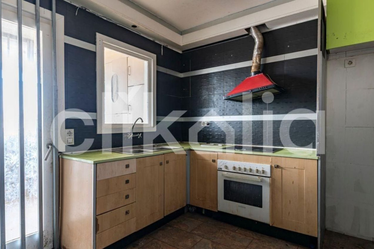 Недвижимость на продажу и в аренду в Испании photo 5