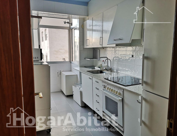 Piso en venta en  Este , Castellón de la Plana / Castello de la Plana photo 1