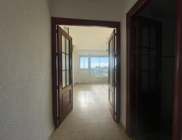 Apartment for sale in Calle Núcleo Residencial la Paz, Linares thumbnail 2