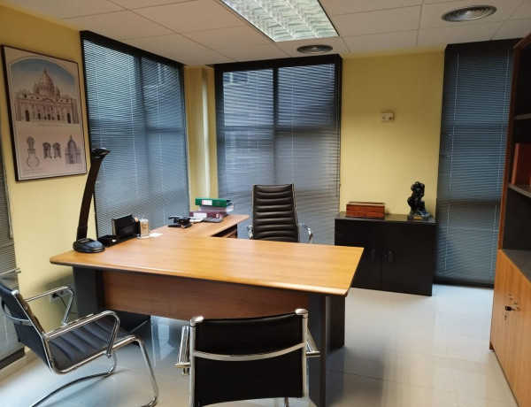 Office for sale at  Calle General Gómez Núñez , Ponferrada photo 4