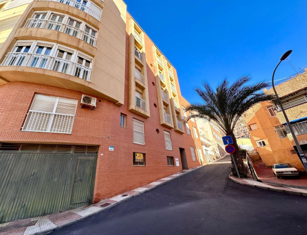 Piso en venta en Aguadulce , Roquetas de Mar thumbnail 2