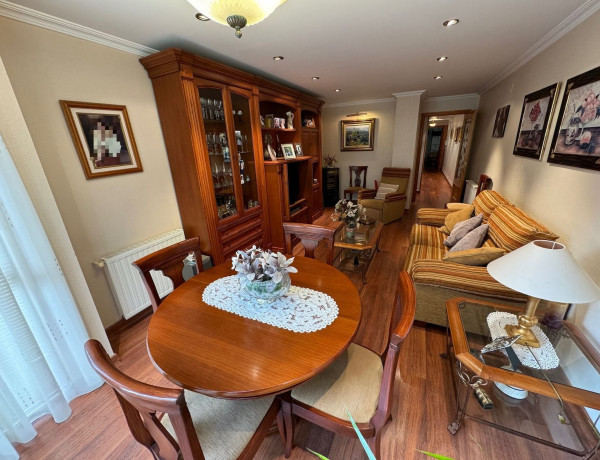 Apartment for sale in  Calle Luciano López Ferrer, Villena photo 4