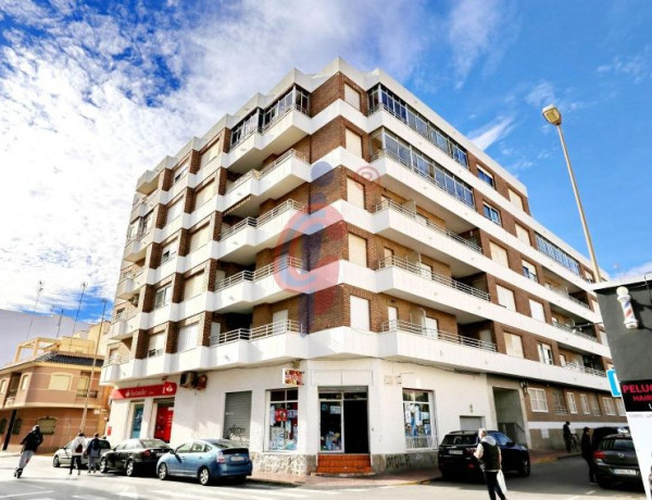 Piso en venta en  Calle Crevillent, 22, Guardamar del Segura photo 1