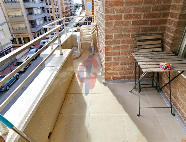 Piso en venta en  Calle Crevillent, 22, Guardamar del Segura photo 3