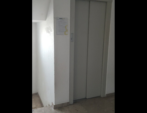 Продажа квартиры в Calle Cavall de Mar, 14 -16, Empuriabrava photo 1