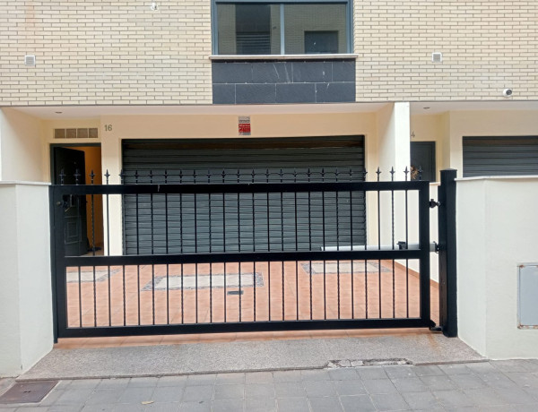 Таунхаус на продажу в  Cariñena , Villarreal/Vila-Real photo 2