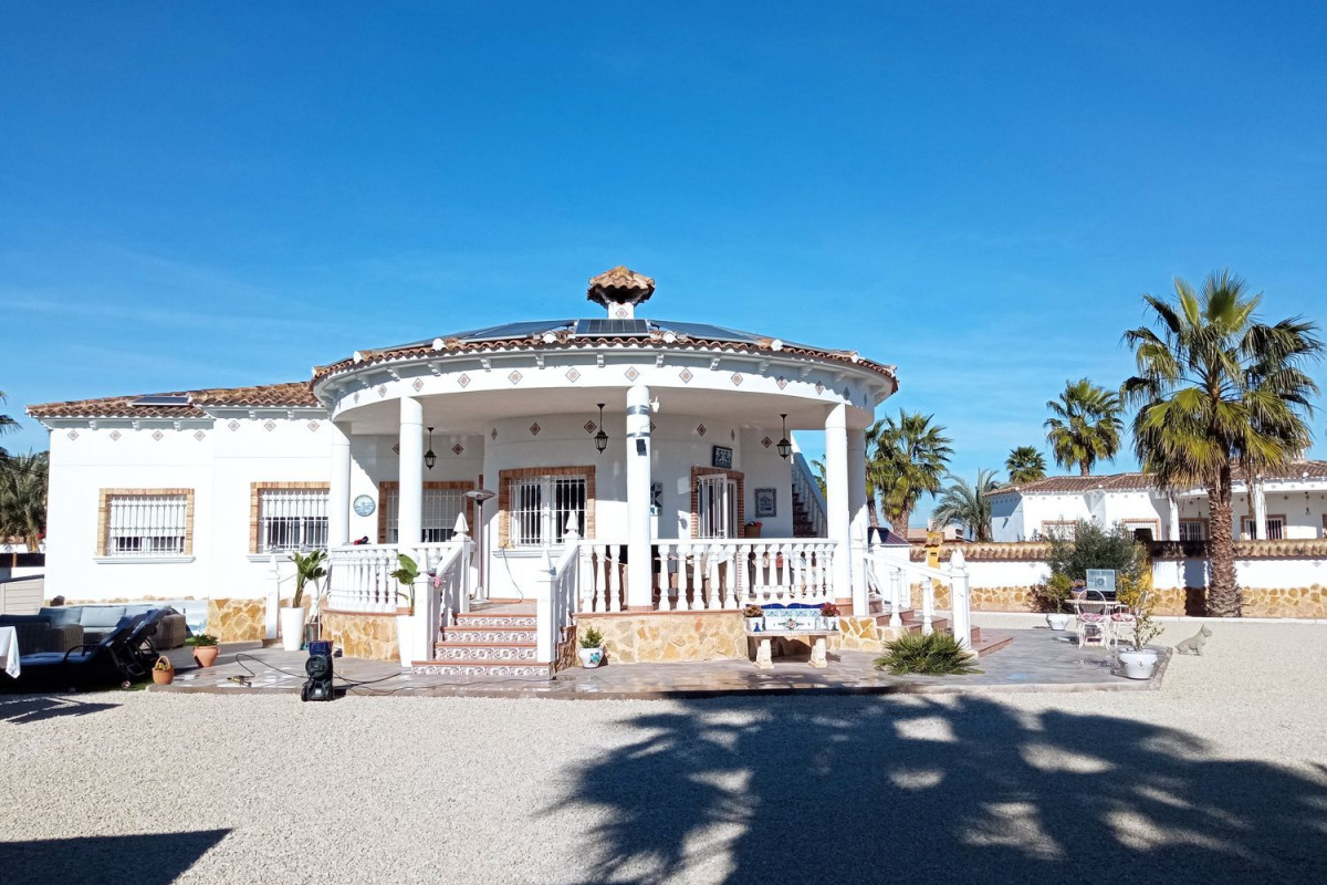 Casa o chalet independiente en venta en Catral, Catral
photo 2