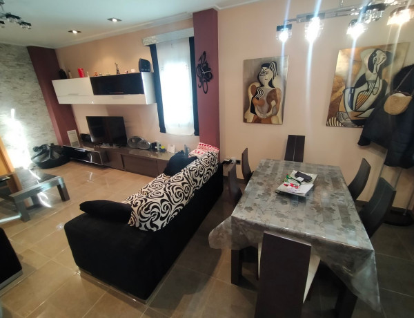 Chalet adosado en venta en  Zona Pueblo , Sueca photo 4