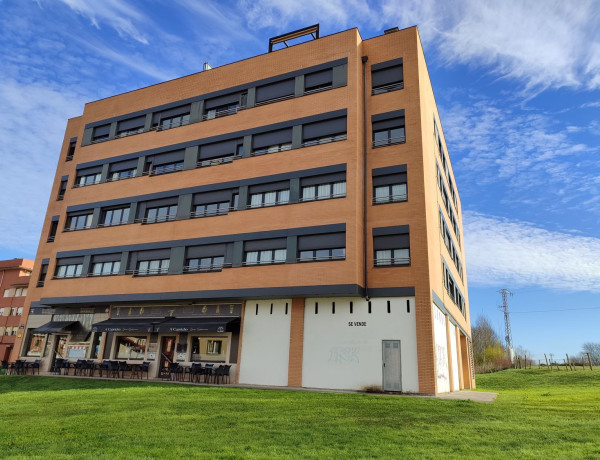 Продажа квартиры в Calle Jerusalén, 30, Siero thumbnail 1