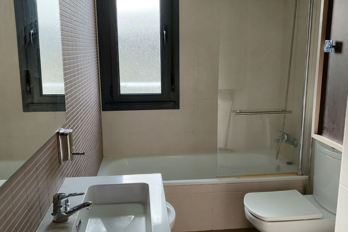 Недвижимость на продажу и в аренду в Испании photo 5