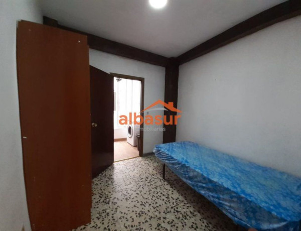 Piso en venta en  Calle Menéndez Pelayo, 2, Distrito Centro - Casco Histórico photo 2