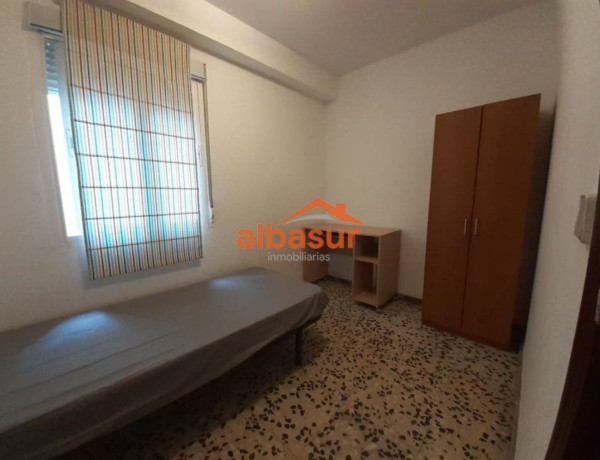 Piso en venta en  Calle Menéndez Pelayo, 2, Distrito Centro - Casco Histórico photo 3
