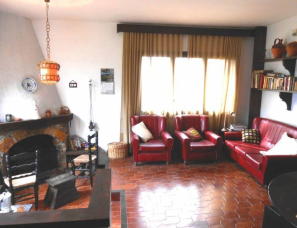 Chalet independiente en venta en  Maçanet de la Selva , Maçanet de la Selva photo 4