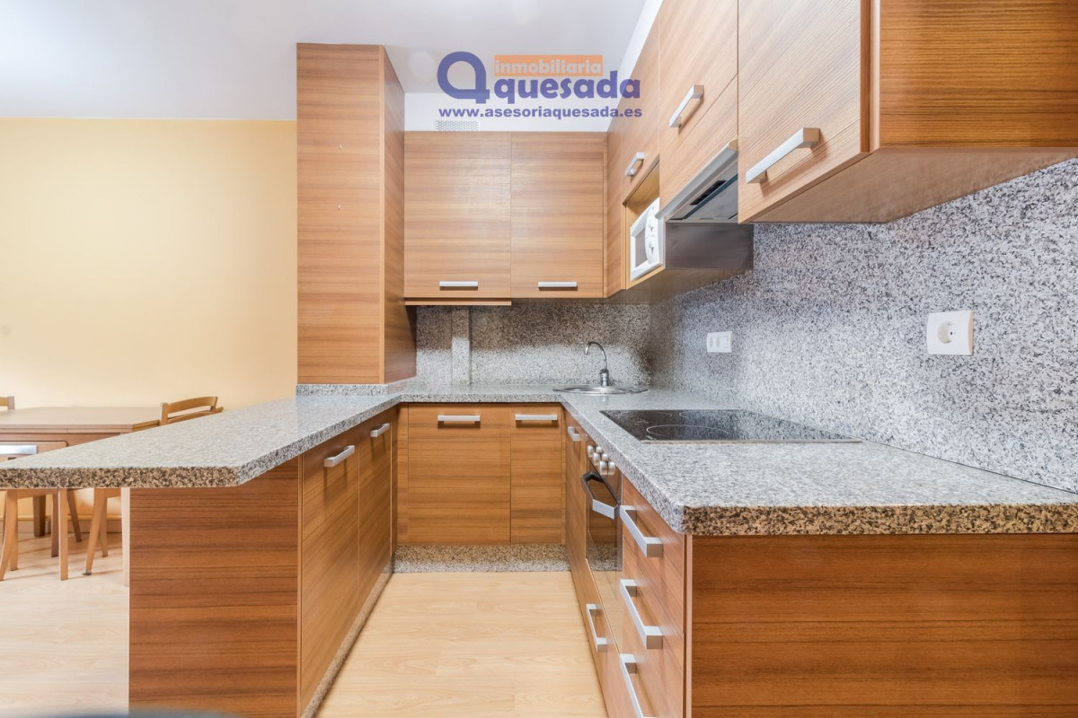 Piso en venta en Vital Aza, 43, Lena
 photo 3