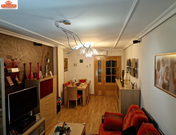 Продажа квартиры в  Calle la Roda, Albacete photo 4