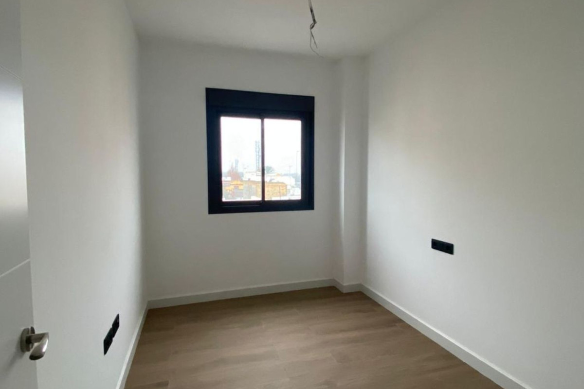 Venta de piso en Alcalá la Real s/n, Alcalá de Guadaira
 photo 5