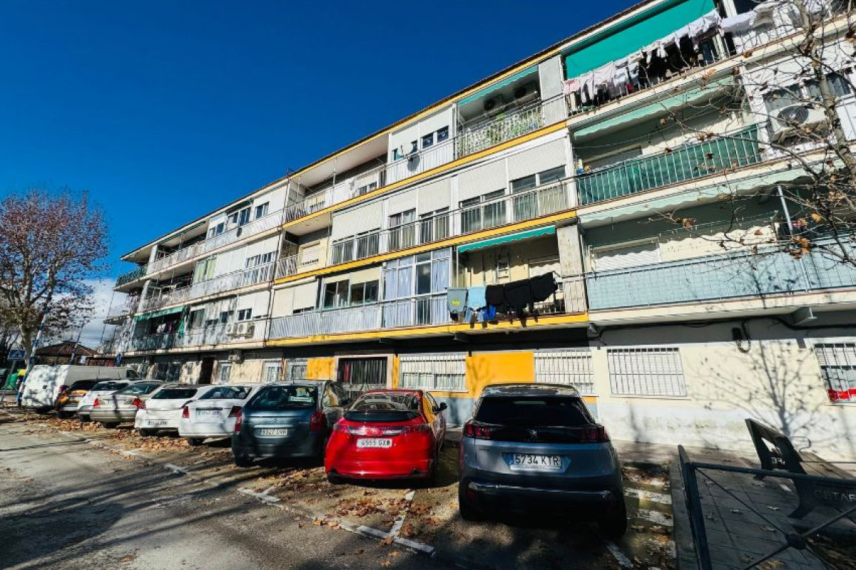 Venta de bajo en San Isidro, Getafe
photo 1