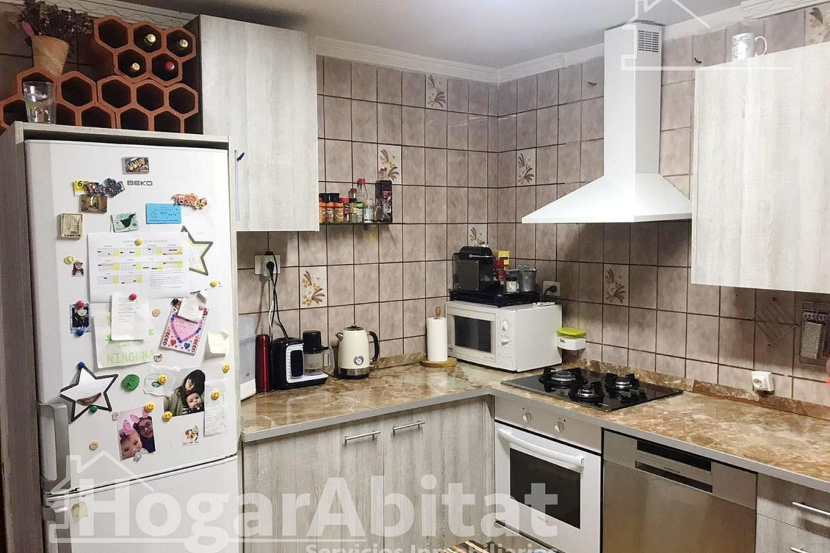 Sprzedaż niezależnego domku jednorodzinnego w , Święty Mateusz photo 4