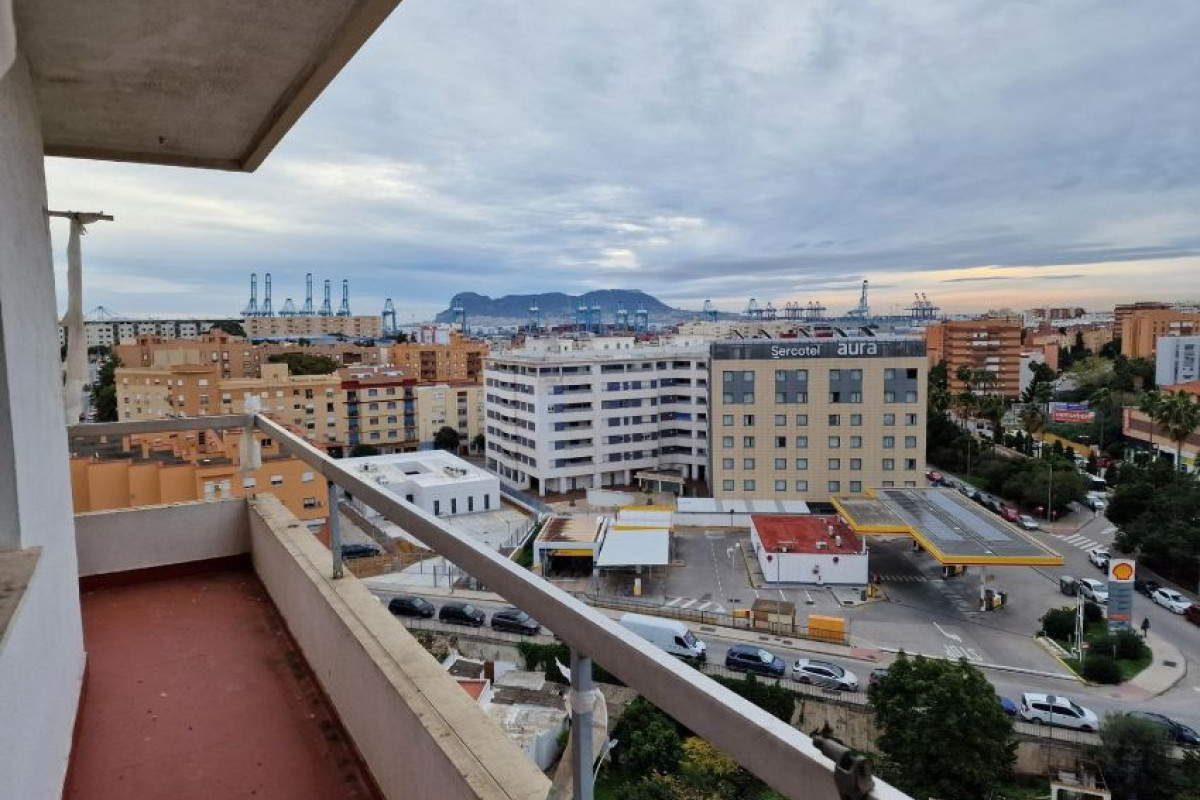 Sprzedaż parteru w San Bernabé, Algeciras
photo 1