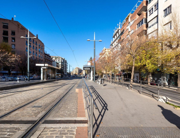 Garaje en venta en  Avenida de la Constitución , Granada photo 4