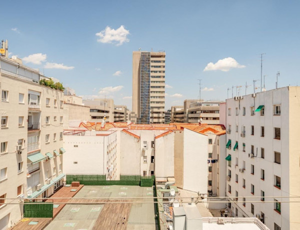 Продажа квартиры в Calle de Diego de León, 29, Madrid thumbnail 2