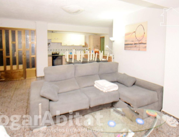 First floor for sale in , Silla photo 2